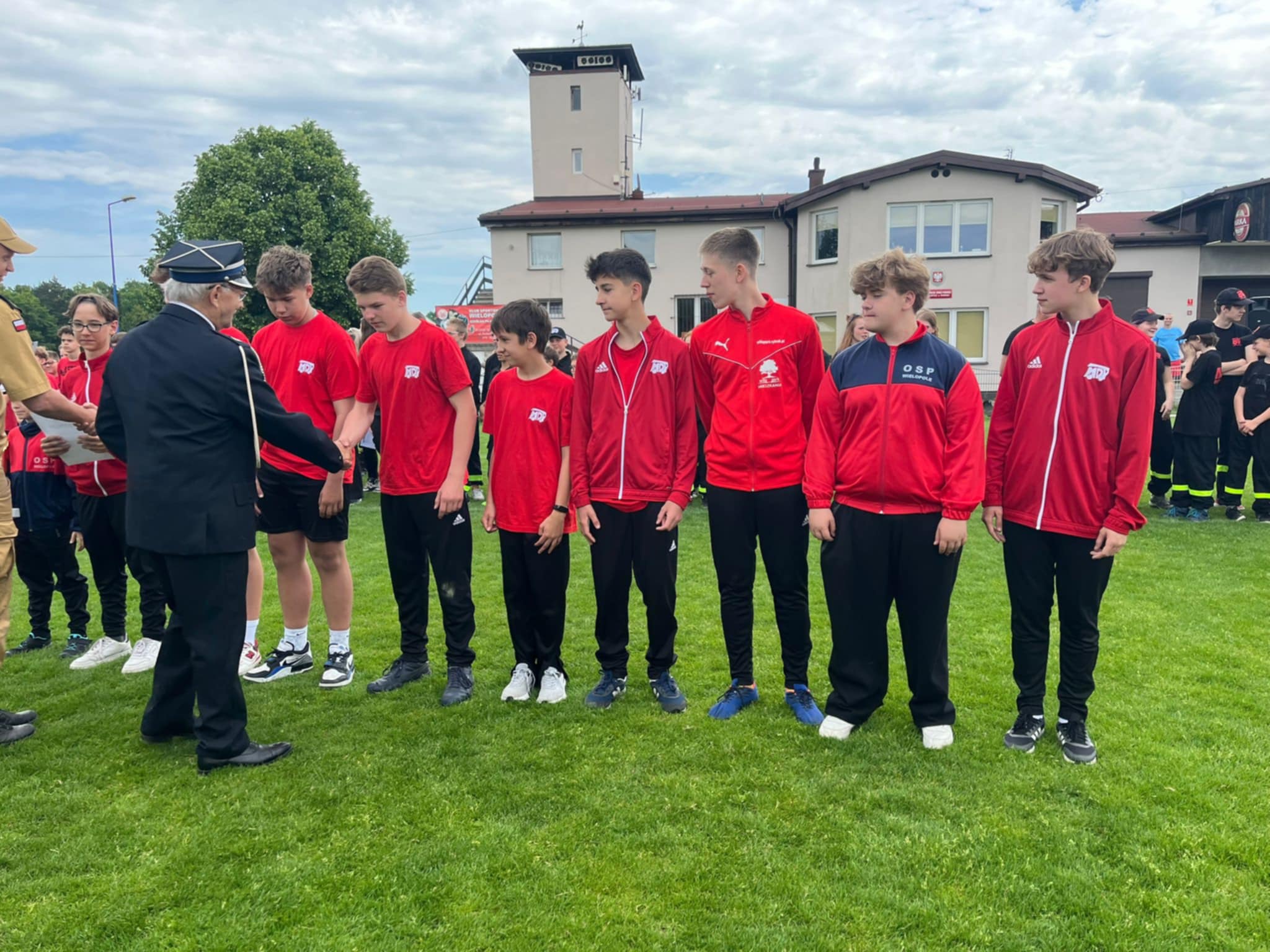 502188612_1121344103354374_8838371749912179953_n