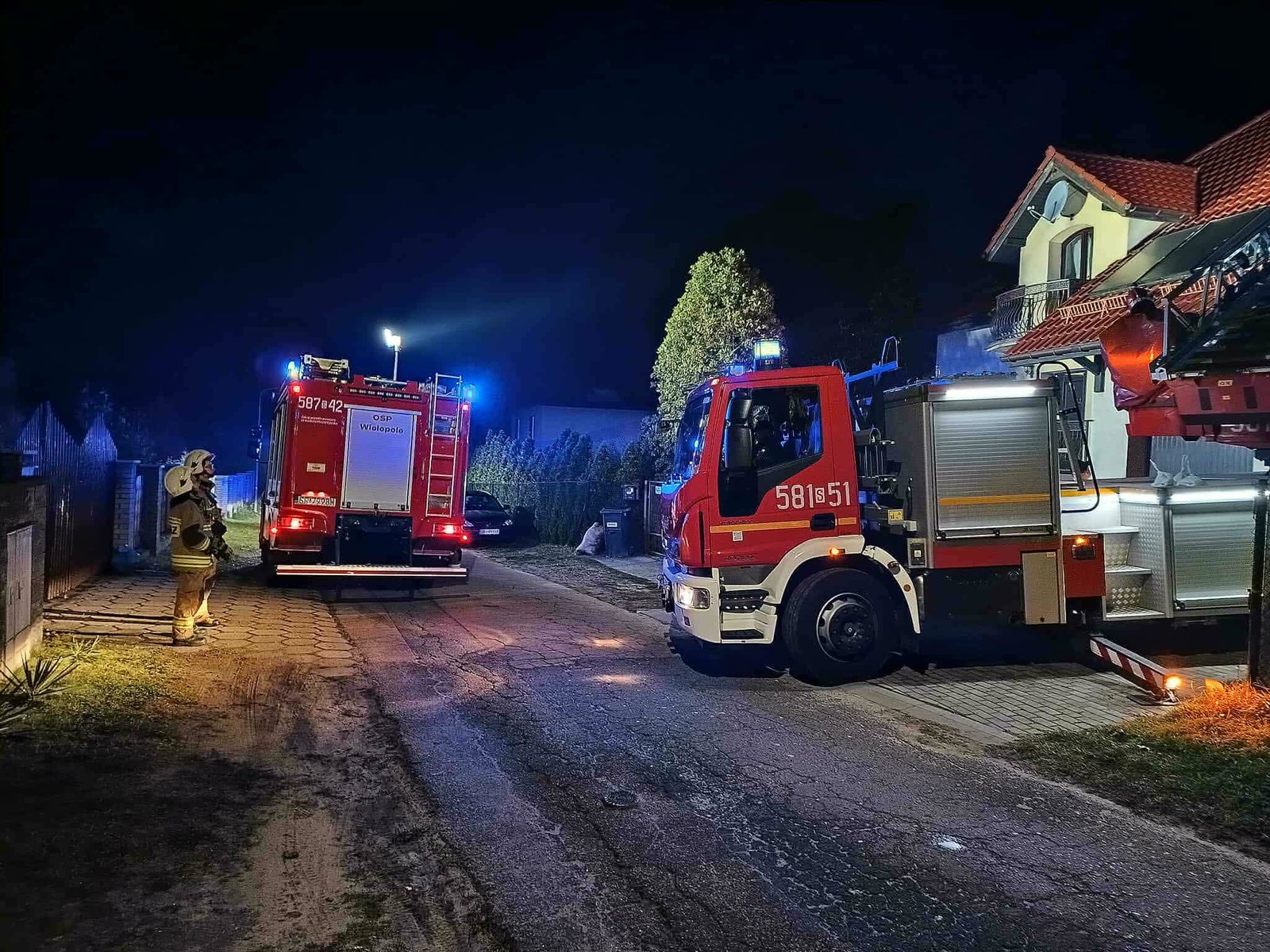 ea0e402b-69a4-4d6e-863e-ac749bd1e144